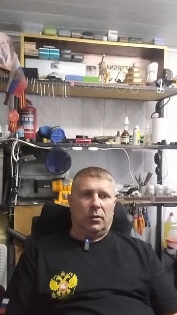 Почему люди пьют смотреть онлайн