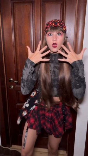 Такие Аркаши нам не нужны!
#ВероникаПетрова #Танцы #ЯВтанцах #Сплетни #Врек