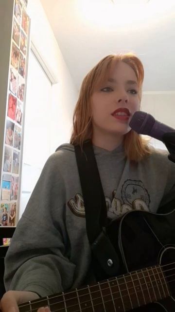 #singing #loverenee #singer #music #taylorswift #oliviarodrigo #alanismorisette #noahkahan #original смотреть онлайн