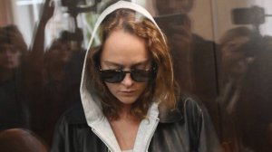 Была богемой — стала обвиняемой: как Аглая Тарасова оказалась в шаге от краха карьеры