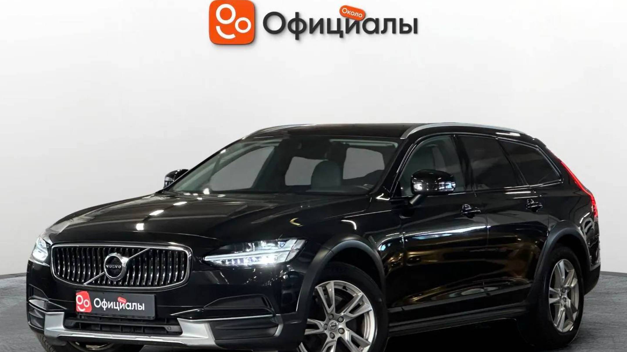 Volvo V90 Cross Country I, 2019 смотреть онлайн