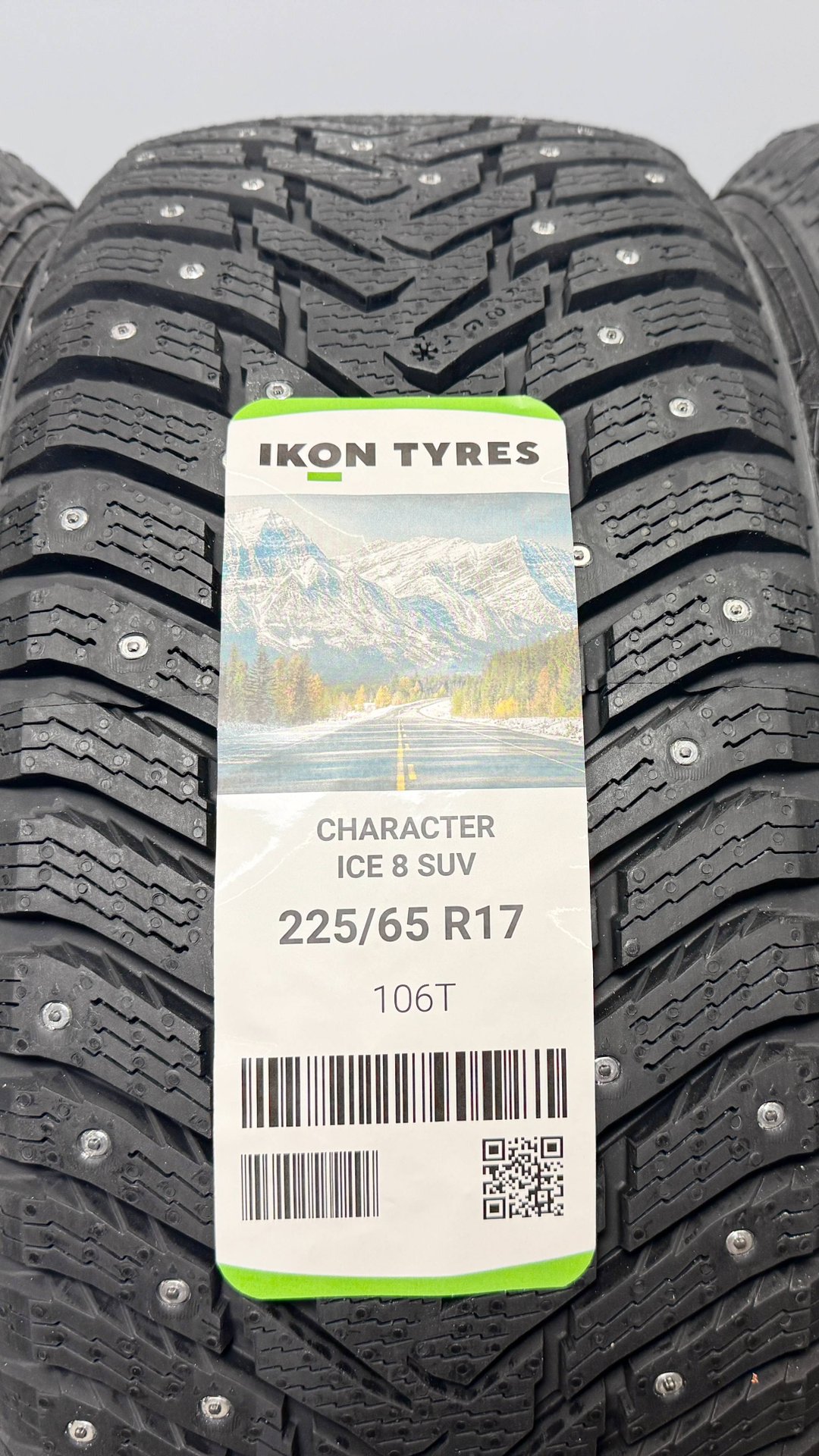 Character Ice 8 SUV