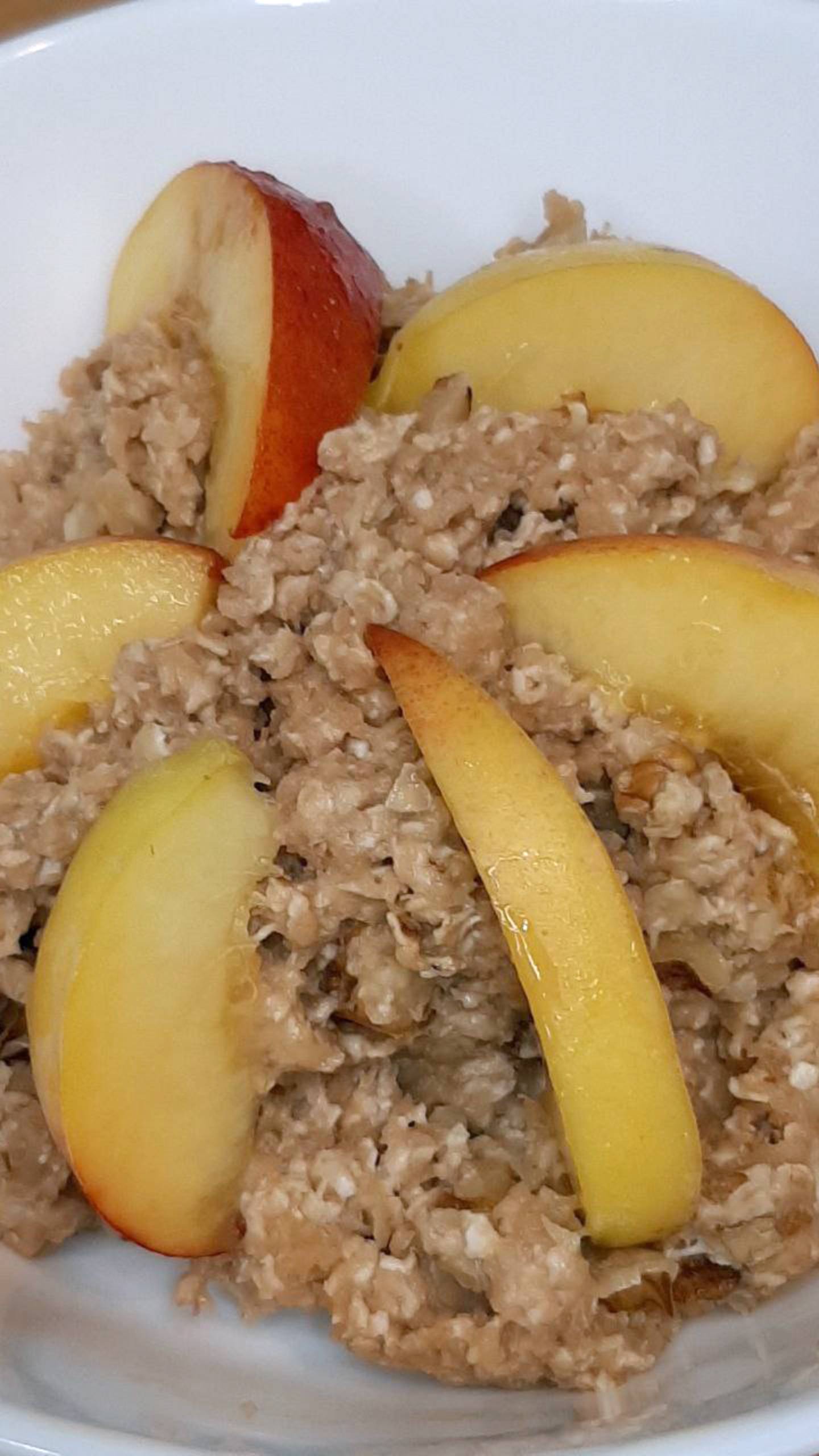 Салат красоты. Дюжина рецептов с яблоками (10). смотреть онлайн