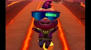 Говорящий Том: гонка на время