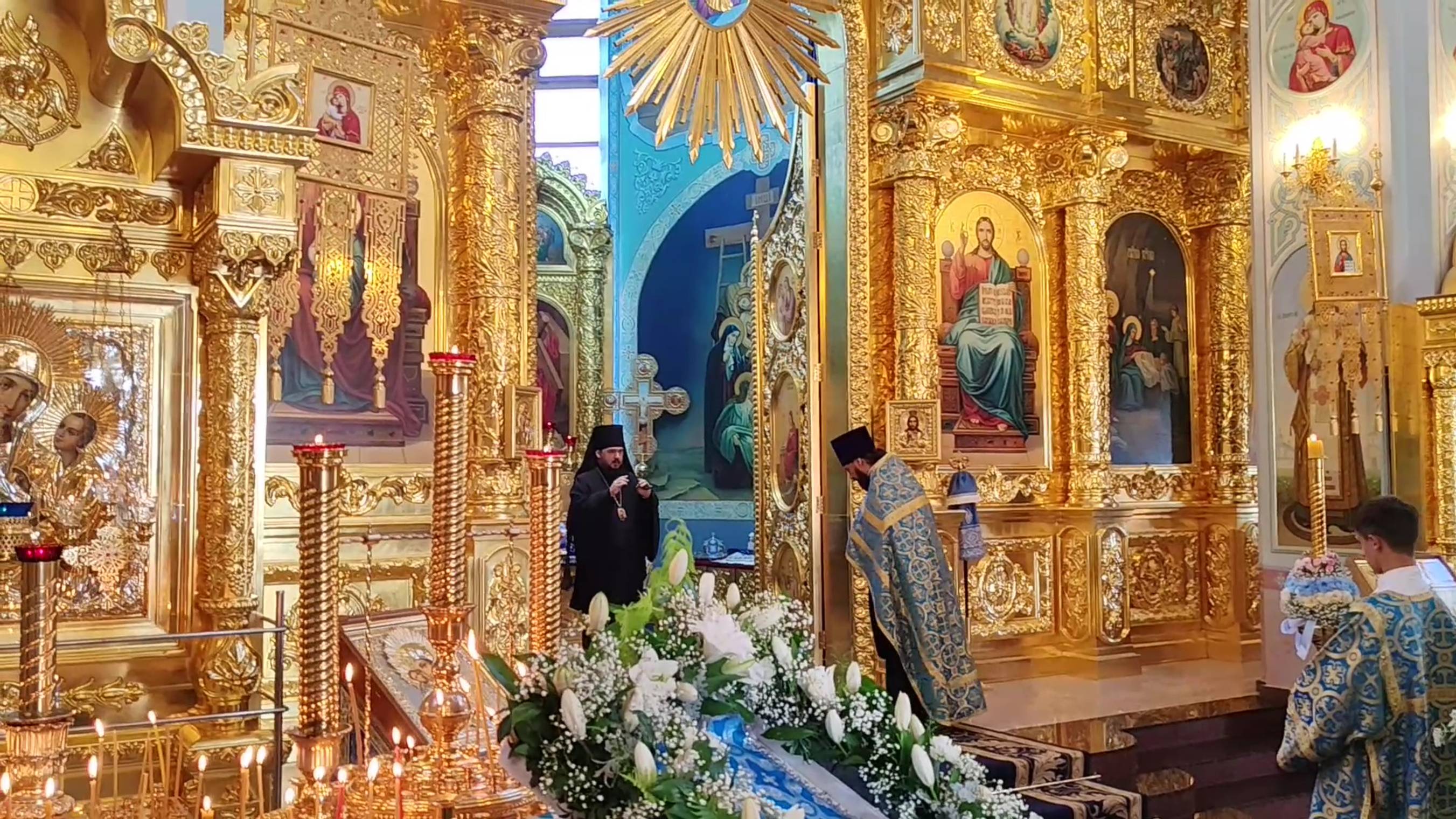 Стихиры на "Господи воззвах" гл. 1-й. Подобен: О дивнаго чудесе! Регент Екатерина Артюхова. смотреть онлайн