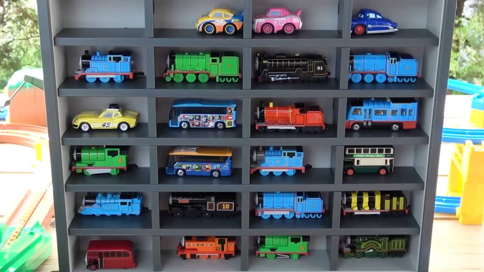 МУЛЬТИКИ ПРО МАШИНКИ И ПАРОВОЗИКИ ДОРОГИ смотреть онлайн