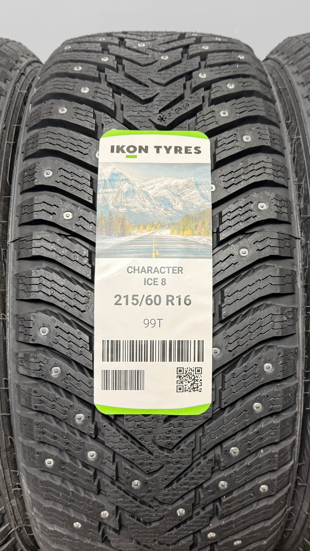 Ikon Tyres Character Ice 8 215/60 R16 99T