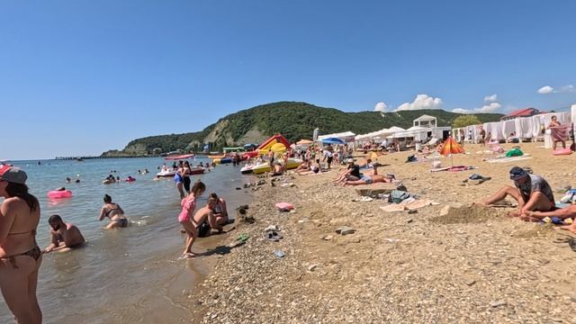 Пляж Лермонтово