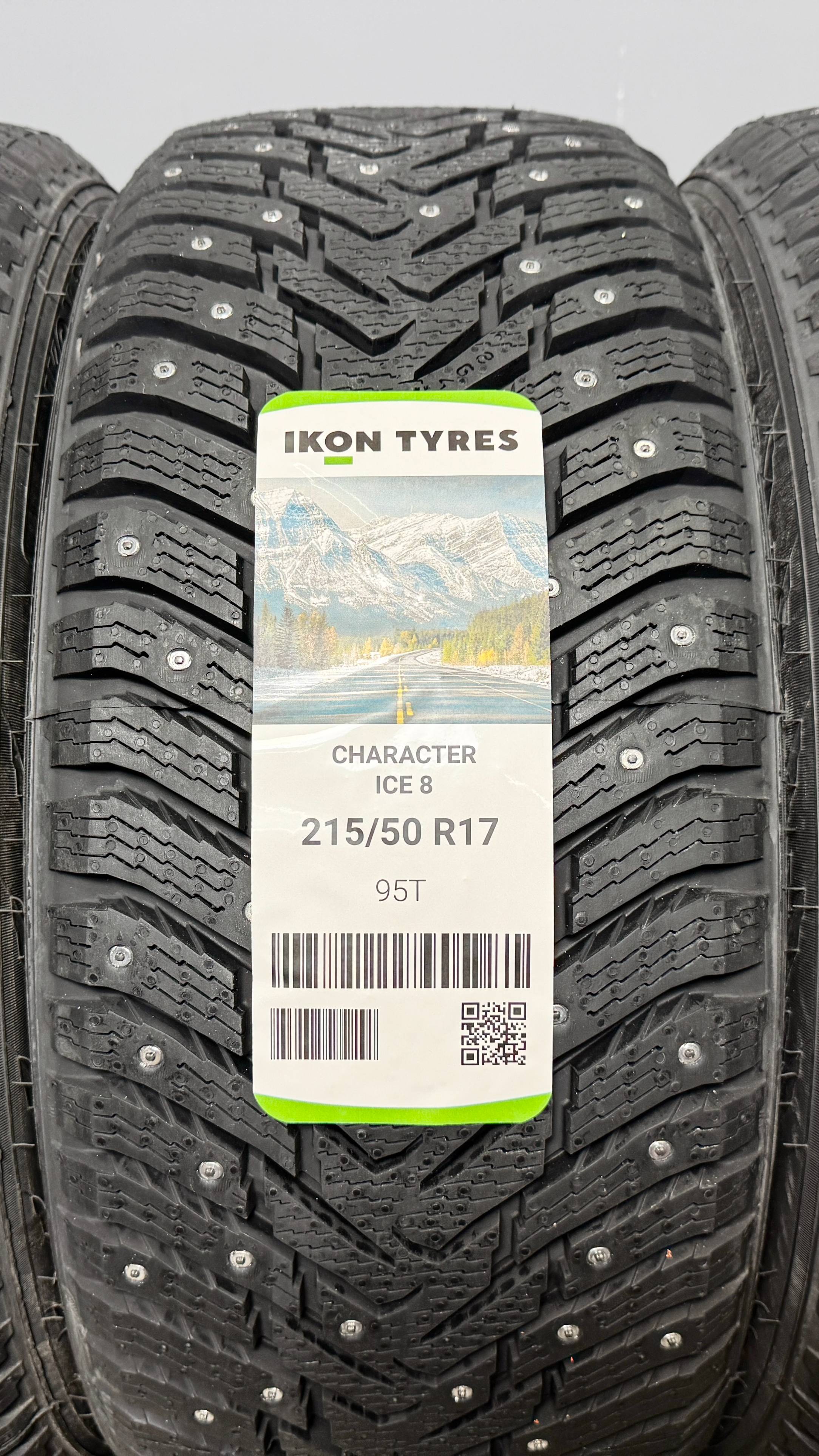 Ikon Tyres Character Ice 8 215/50 R17 95T