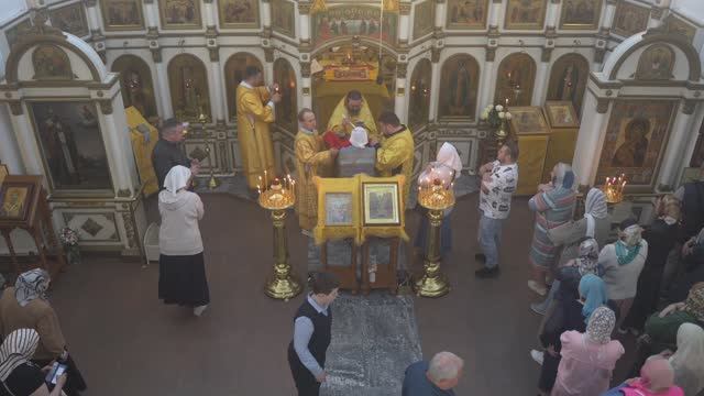 Запись трансляции 7 сентября 7:30. Часы. Литургия смотреть онлайн