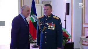 Глава КЧР Рашид Темрезов наградил лучших тружеников Карачаево-Черкесии