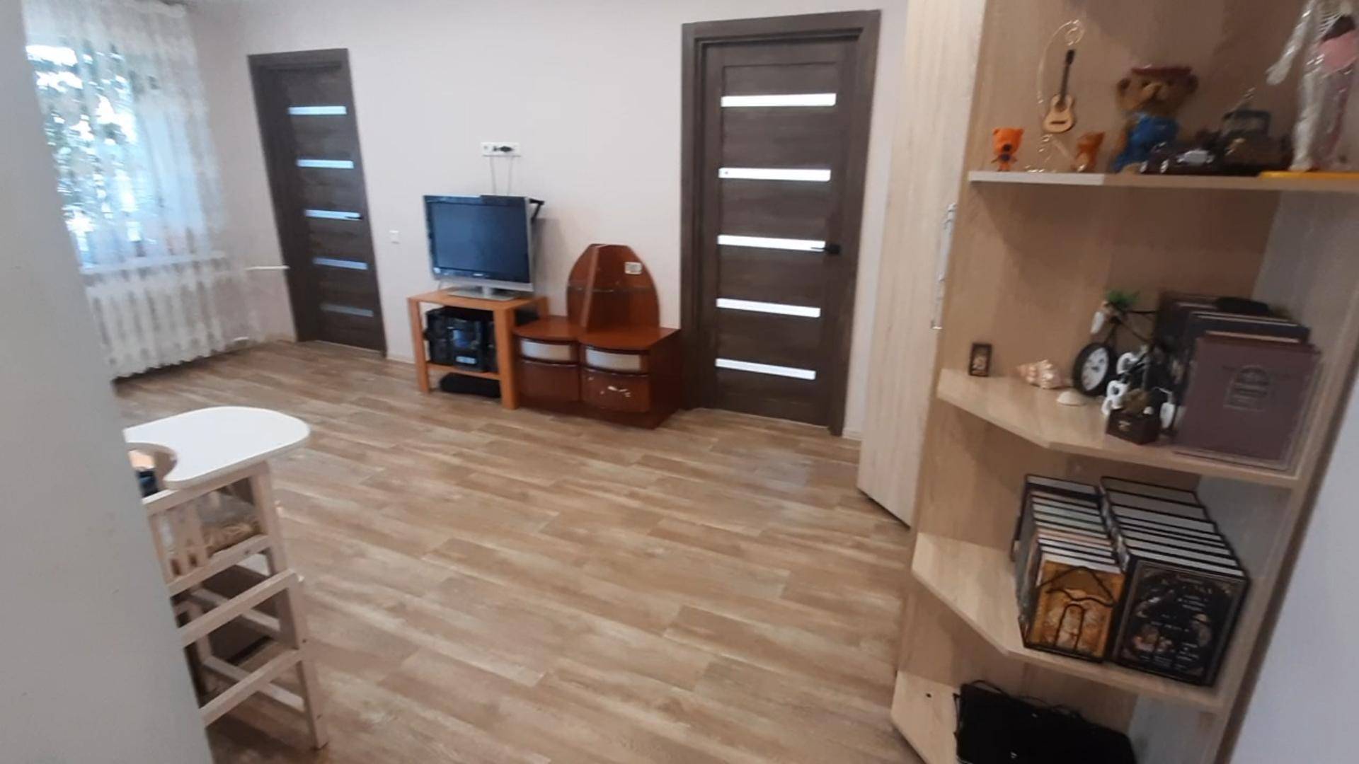 Продается 4-х комнатная квартира в Волгограде смотреть онлайн