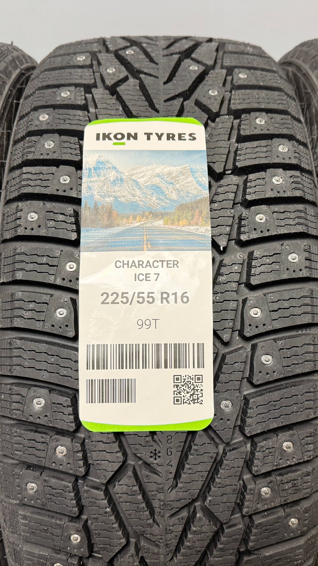 Ikon Tyres Character Ice 7 225/55 R16 99T