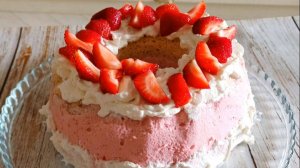 Клубничный кето Торт без духовки! Нежное суфле из клубники и сливок!