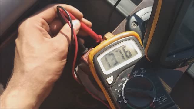 Свет в лодку 12V за 500р .Генераторная катушка на лодочном моторе. смотреть онлайн