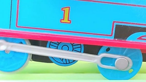 томас падает найдите пасхалки виде негрика томаса