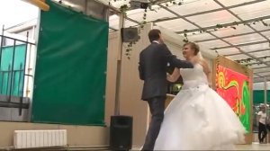 Танец жениха и невесты