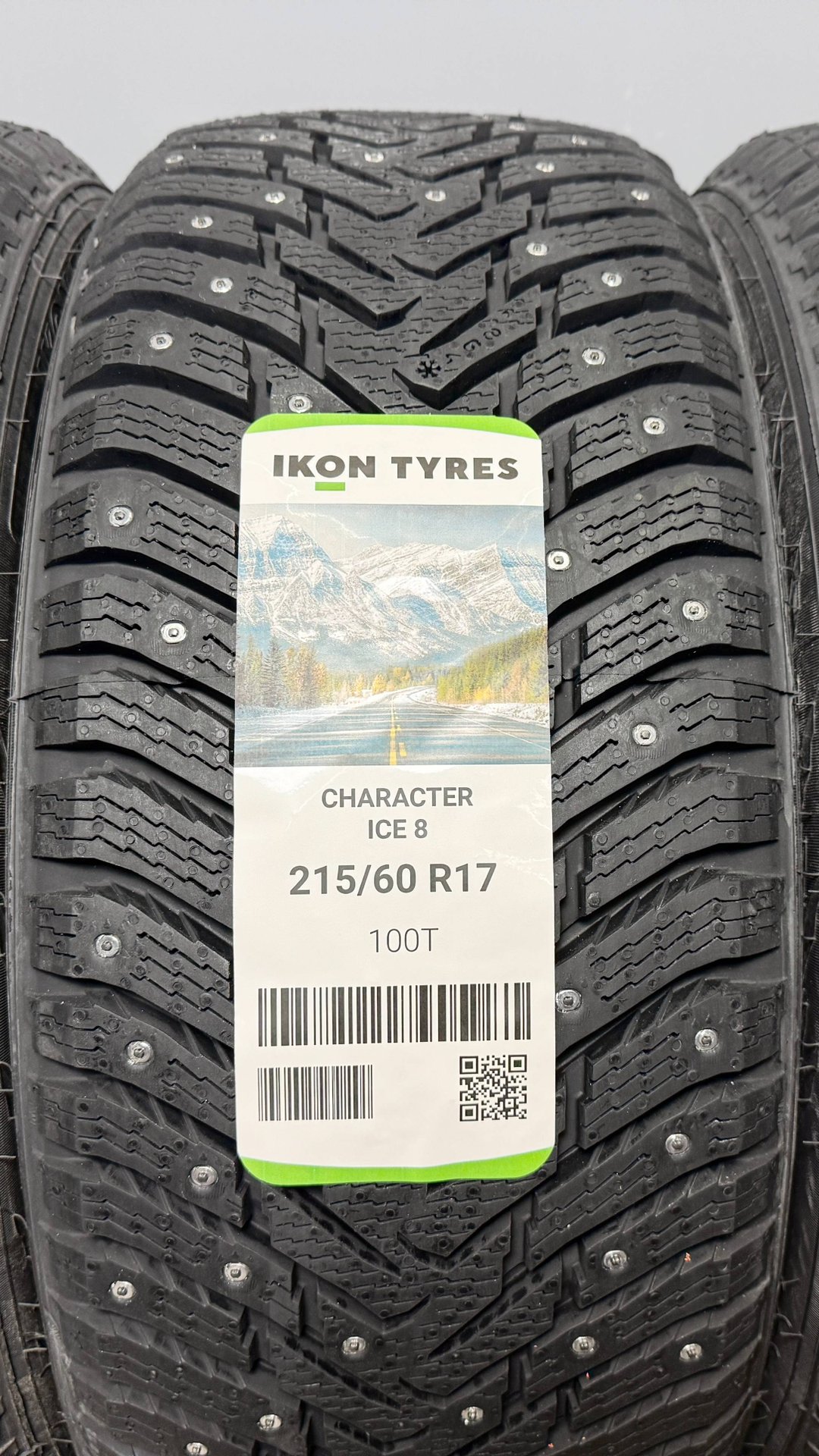 Ikon Tyres Character Ice 8 215/60 R17 100T XL