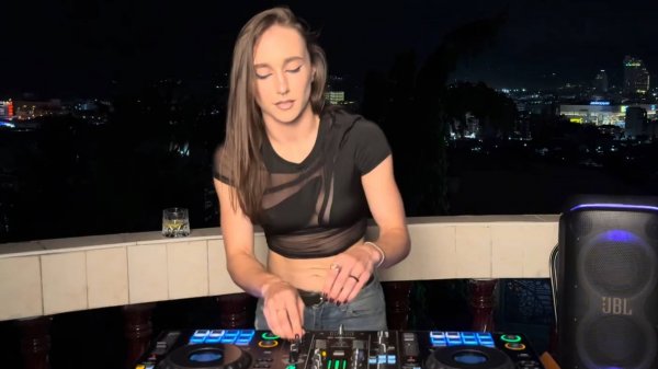 LUNIMA — No More Shelter ｜ Tech House ｜ Future House ｜ Melodic Techno