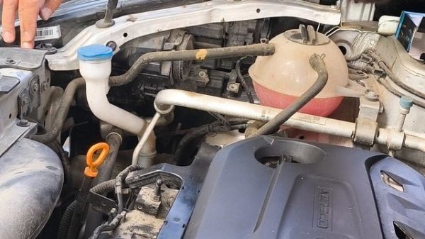 Chery Tiggo 4 Pro. Замена ламп габаритный огней + замена ламп ближнего света.