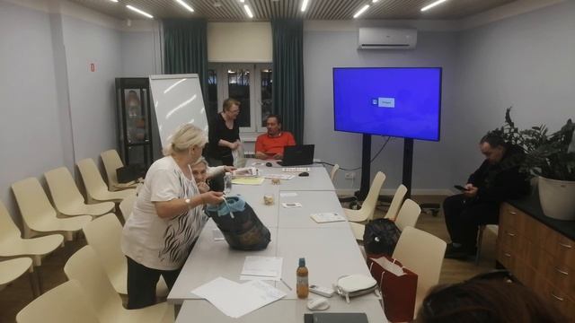 Встреча 6 сентября 2025 года в прав союзе 100 лица объясняет Максим Шилов смотреть онлайн