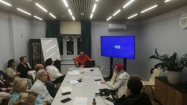 ОСНОВЫ ВЗАИМОДЕЙСТВИЯ В СУДАХ МОСКВЫ ПО ЖКХ объясняет Максим Шилов 6 сентября 2025 года смотреть онлайн