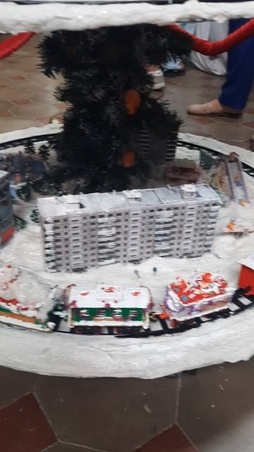 новогодний городок сам снимал😜 смотреть онлайн
