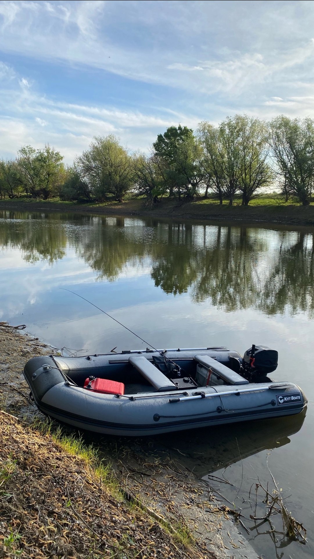 Получили отзыв от нашего китовода: «Kitt Boats 350 - отличная лодка. Очень понравилась» 👍 смотреть онлайн