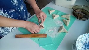 Мечта Сергея сбылась! Спасибо брат и папа помогли! Пеку вкуснющие беляши))