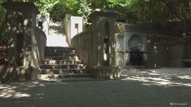 Старый новый фонтан «Елена» в парке Воронцовского дворца смотреть онлайн