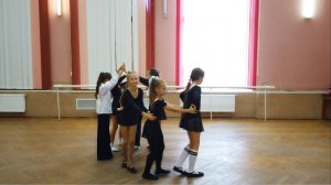 Мы сели в вагоны танец для детей