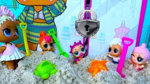 НАШЛИ ДОМ СТАРОЙ КУКЛЫ ЛОЛ LOL OLD😎😱😁 Кто там внутри? Мультик ИГРУШКИ Даринелка