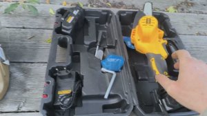 Акумуляторная цепная мини пила DeWALT первое знакомство и обзор.