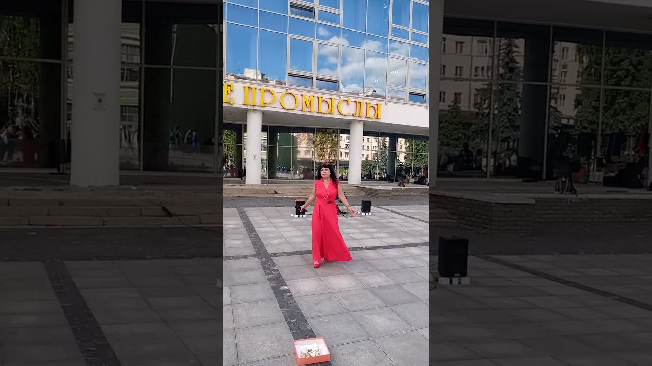 Елена Высоцкая на 4июня г.Н.Новгород ко.Покровская на День Святой Троицы. смотреть онлайн