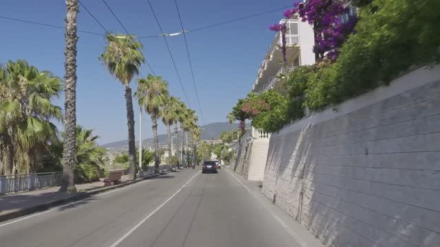 Италия. Живописная поездка вдоль Итальянской Ривьеры границы Италии и Франции в формате 4К смотреть онлайн