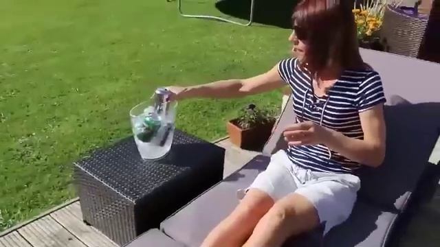 В яблочко, точнее в дыню😁 смотреть онлайн