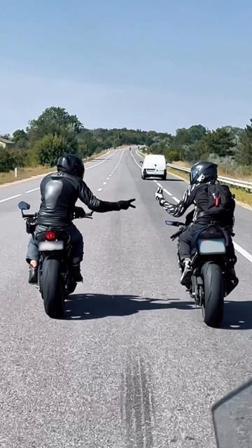 МОТОПОКАТУШКИ ЭТО ПРЯМ 🥵❤✨#KawasakiZX6R #shorts #moto смотреть онлайн