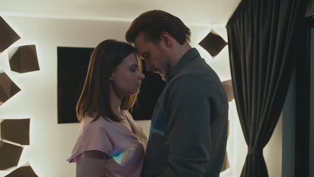 СТЕКЛЯННЫЙ ДОМ - 1 серия смотреть онлайн