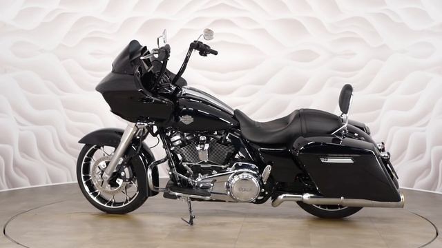 Harley-Davidson Road Glide Special Vin 5HD1KTP54PS639019