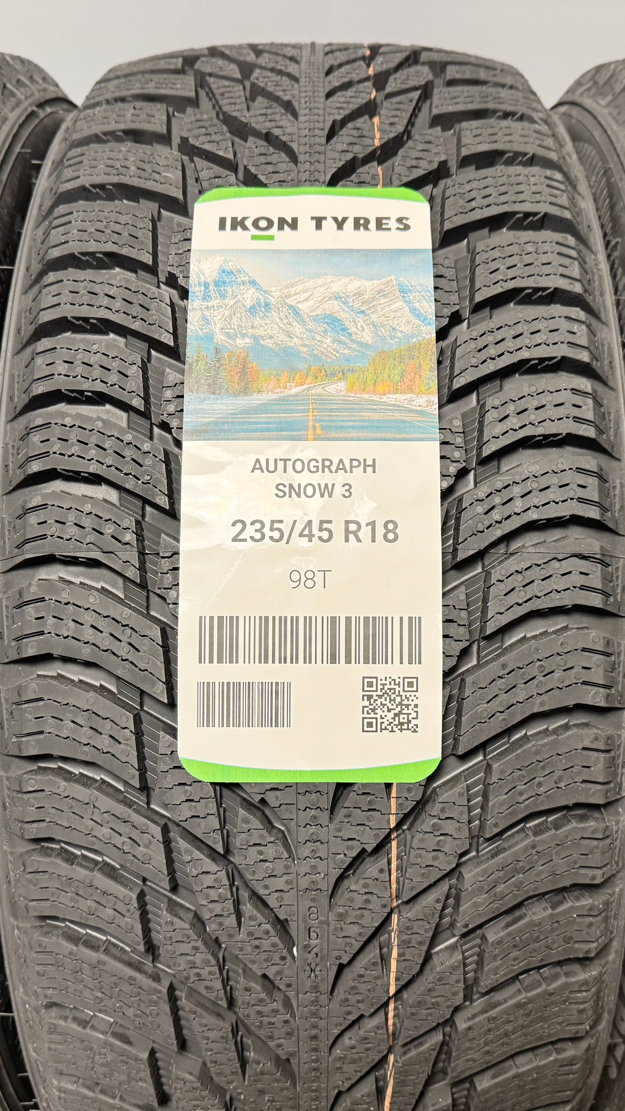 Ikon Tyres Autograph Snow 3 235/45 R18 98T