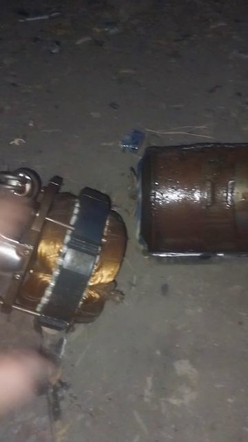 Что находится внутри от холодильника электродвигателя! смотреть онлайн