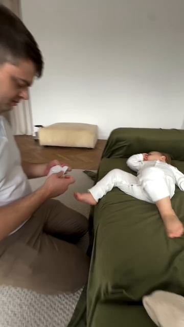 С дебютом нас! Первая семейная фотосессия вместе с пупсом в совершенно восхитительной студии InLove