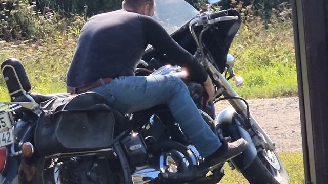 Ура выкопали картошку/ день в деревне/жарю хлеб смотреть онлайн