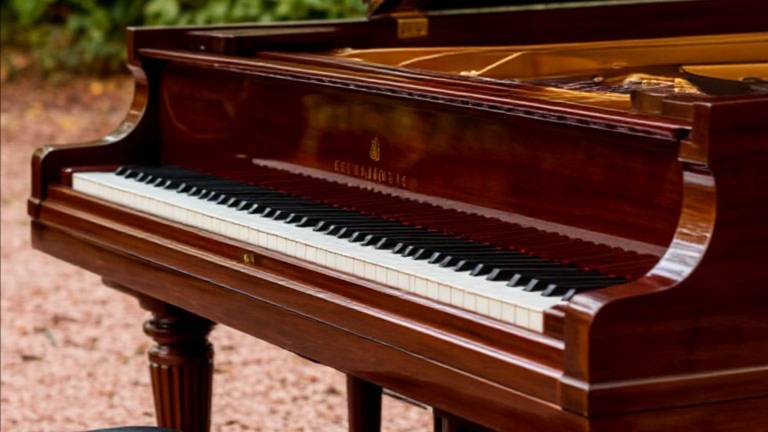 Лучшее из классической фортепианной музыки - Шопен, Бетховен, Дебюсси... смотреть онлайн