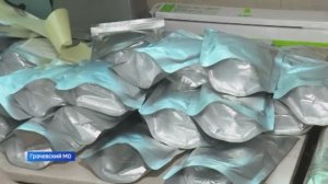 Готовит и днём, и ночью: ставропольчанка передает домашнюю еду бойцам СВО