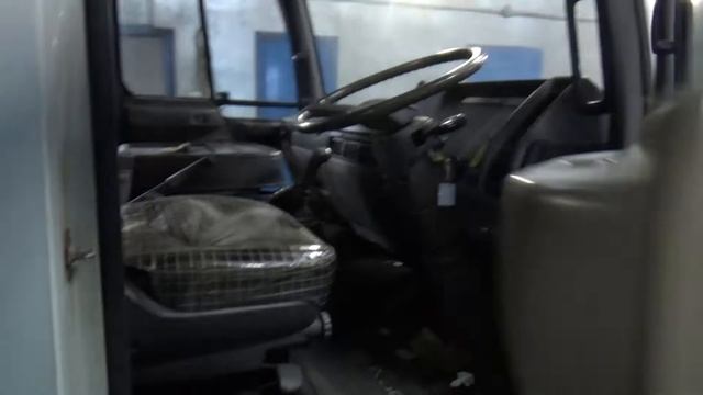 Hino Ranger. Не успел покрасить. смотреть онлайн