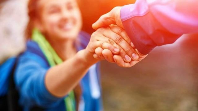 Жанна Бабаханова "Добрые люди" читает Любовь Б. смотреть онлайн