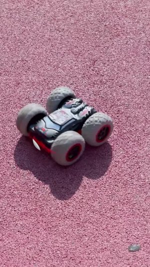 🚗Тест-драйв машинки на радиоуправлении на детской площадке! #машинкидлядетей #игрушкидлямальчиков