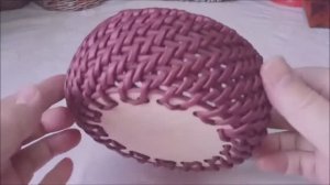 Оплетаю фанерное дно корневым плетением