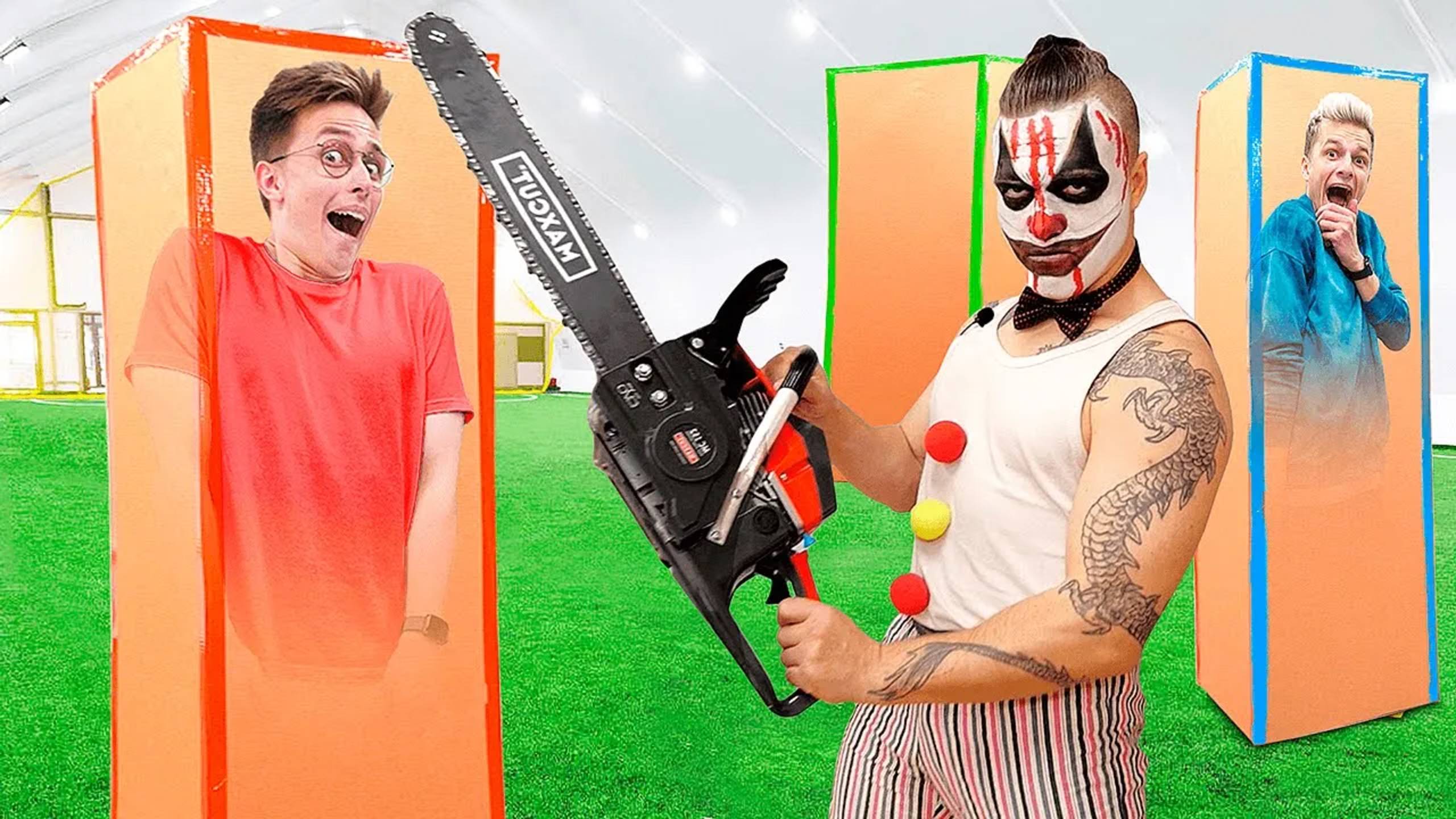 ЭКСТРЕМАЛЬНЫЕ ПРЯТКИ В КОРОБКАХ от Клоунов ЧЕЛЛЕНДЖ ! *2 Часть* смотреть онлайн